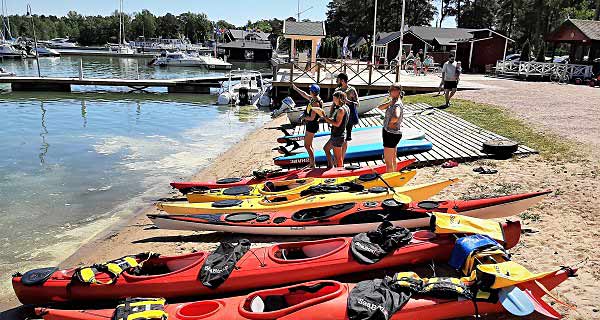 Living Archipelago Kayak